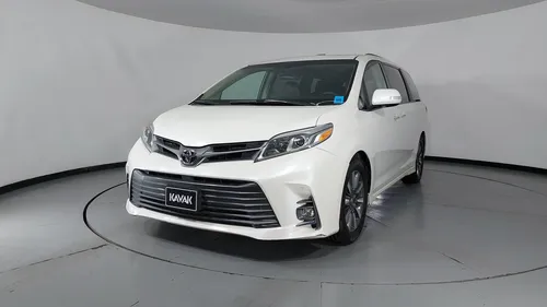 Toyota Sienna 3.5 Limited At