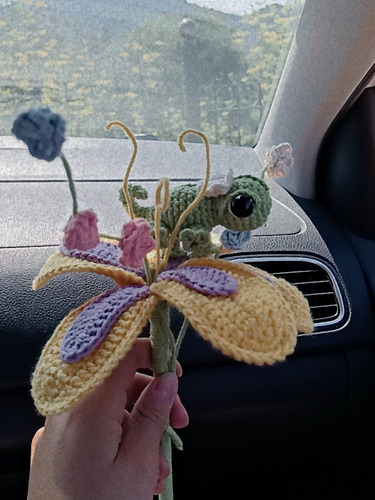 Flor Mágica Rapunzel Tejida A Crochet Con Pascal 
