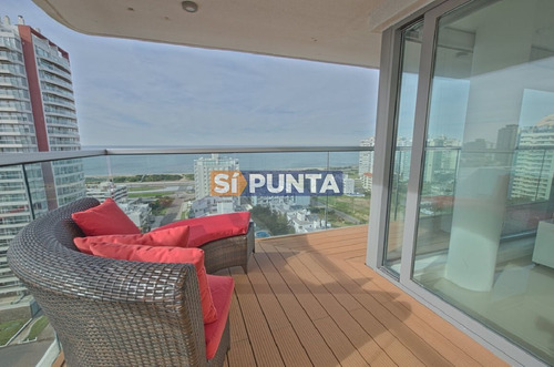 Imagen 2 de 28 de Apartamento En Playa Brava Venta