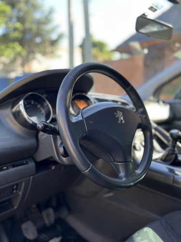 Peugeot 3008 1.6 Turbo 2013