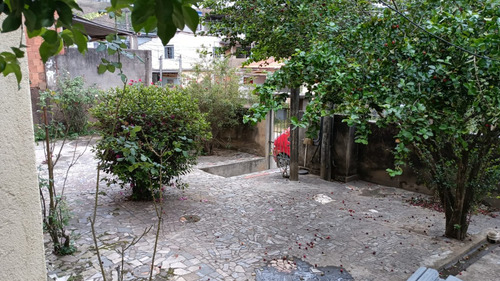 Vende-se Terreno Com 4 Imóveis