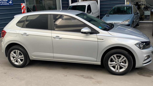 Imagen 4 de 16 de Volkswagen Polo 2018 1.6 Msi Comfortline
