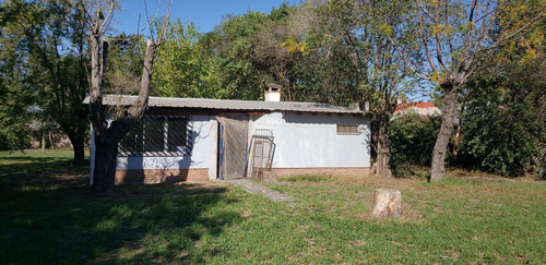 Casa En Venta - 3 Dormitorios 1 Baño - Cochera - 7.186mts2 - Moreno