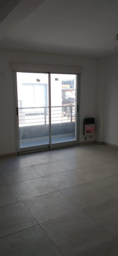 Venta De Excepcional Depto. Para Inversión En San Fernando