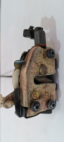 Cerradura Puerta Delantera Izquierda Ford F-150 98-07 (Usado)