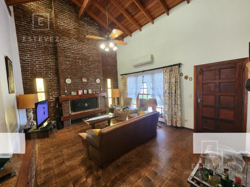 Apto Credito - Casa En Venta Barrio Cerrado, Escobar, Gba Norte