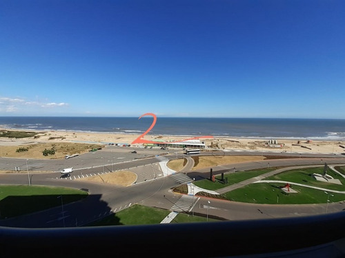 Apartamento En Punta Del Este, Brava | Living Punta Ref:5217- Ref: 5217