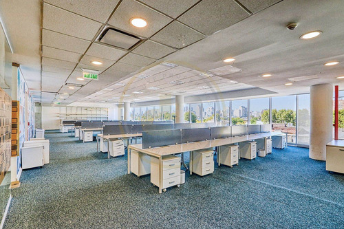 Imagen 20 de 30 de Alquiler De Oficinas En Distrito Tecnologico