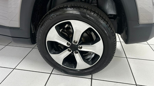 Jeep Compass 2.0 Longitude Aut. 5p
