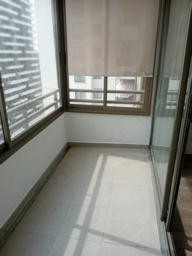Metro Vicente Valdés Dpto Comodo 2 Domit 2 Baños 1 Estacio.