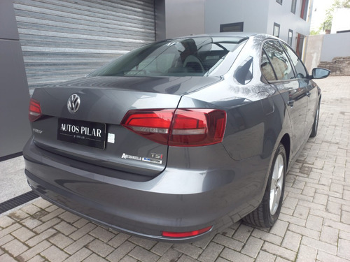 Imagen 5 de 19 de Volkswagen Vento 1.4 Highline 150cv At