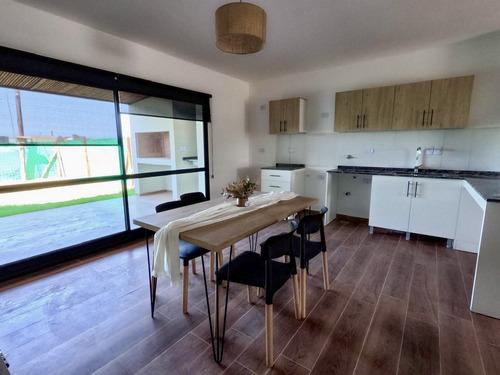 Duplares- Duplex 2 Dormitorio En Alquiler Barrio Docta!!!