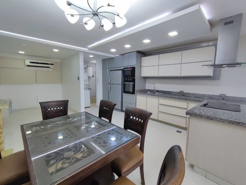 Imagen 11 de 14 de Casa En Alquiler Urb Royal