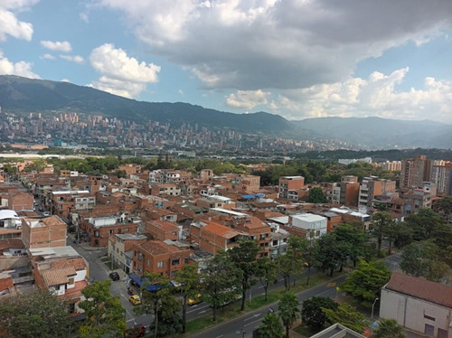 Apartamento En Venta Belén San Bernardo, Medellín