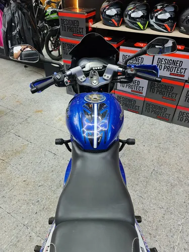 Bajaj Pulsar 180 2011