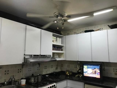 Imagen 10 de 21 de Excelente Casa Para Remodelar En Venta Prados Del Este Mls #21-2593
