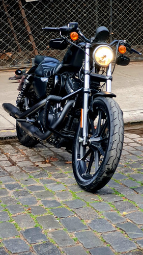 Harley Davidson 883 Iron