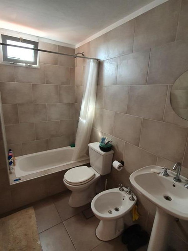 Imagen 11 de 12 de Piaggio Y Maipu, Departamento De Un Dormitorio, Con Patio - En Pleno Centro !