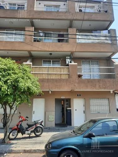 Imagen 1 de 11 de Departamento 2 Ambientes Venta Ramos Mejía
