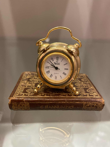 Relógio Miniatura Mirvane Quartz Przf Manaus Raro (Usado)