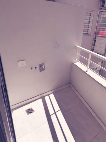 Alquiler De Departamento Monoambiente En Caseros Lado Norte