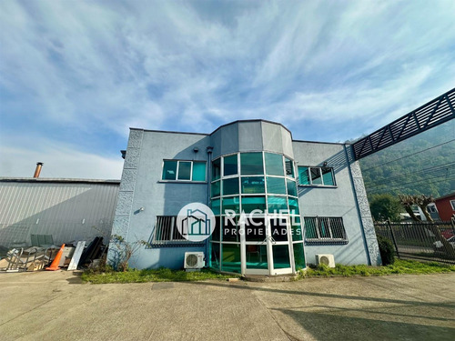 Arriendo Bodegas Y Oficinas En Sector Pueblo Nuevo