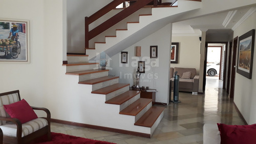 Imagem 10 de 30 de Casa Alto Padrão À Venda No Jardim Maluche Em Brusque/sc - 1672