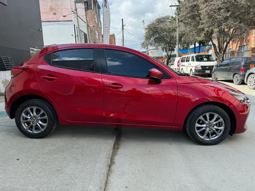 Mazda 2 1.5 Touring