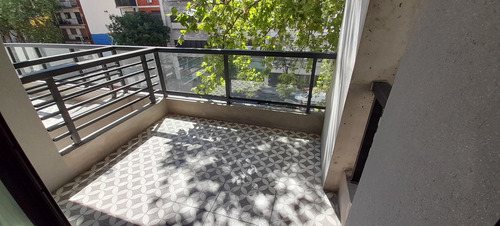 Imagen 5 de 13 de Depto 2 Amb A Estrenar C/dormitorio En Suite Y Balcón