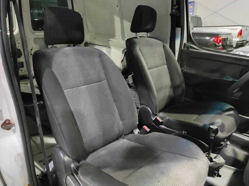Imagem 5 de 9 de Peugeot Partner Furgao 1.6 16v 2009