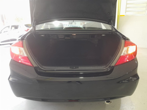 Honda Civic 1.8 Lxs Flex Aut. 4p