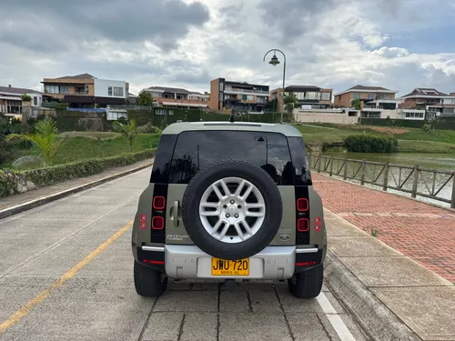 Land Rover Defender S90 2021