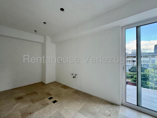 Apartamento A Estrenar En Venta Oportunidad, Urb. Country Club