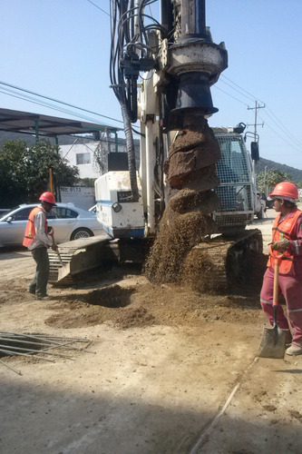 Imagen 12 de 14 de Piloteadora Soilmec R-210 Perforadora ($ Renta 28 Días)