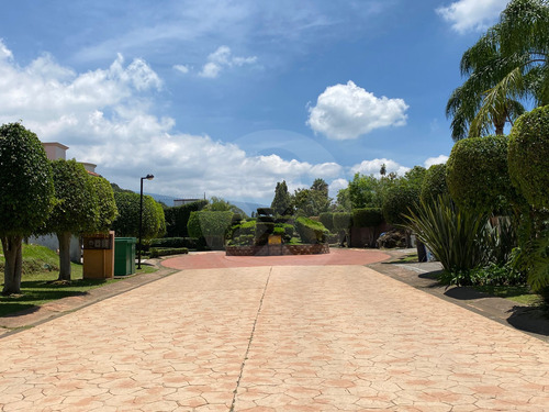 Terreno Residencial En Venta En Fraccionamiento La Herradura