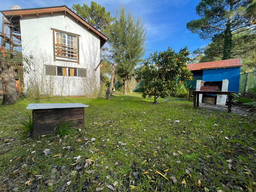 Casa En Venta - 3 Dormitorios 3 Baños - Mar De Cobo