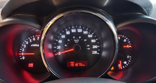 Imagem 8 de 10 de Kia Soul 1.6 Gasolina Manual