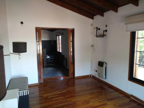 Imagen 13 de 16 de Casa 5 Ambientes Venta Ituzaingó Centro