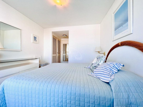 Imagen 11 de 24 de Muy Buen Apartamento De 2 Dormitorios + Dependencia - Península Punta Del Este - Punta Del Este Peninsula