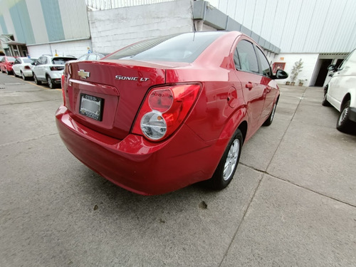 Imagen 3 de 12 de Chevrolet Sonic Lt Aut 2015