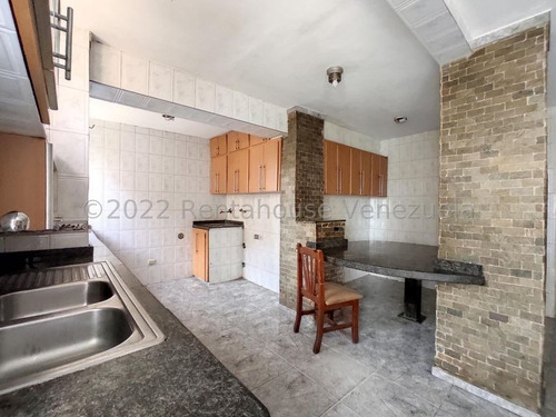 Imagen 15 de 20 de Apartaeto En Venta En Urb El Centro Av Bermudez Db 23-1690