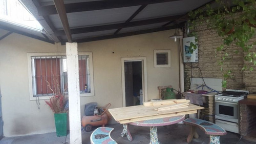Imagen 15 de 17 de Casa En Venta En José C Paz