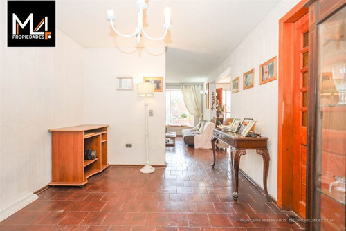 Casa En Venta En Ñuñoa