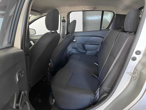Imagen 19 de 20 de Renault Sandero 2016 1.6 Dynamique 90cv Abs Autoargentina