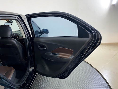 Imagem 22 de 25 de Chevrolet Cobalt