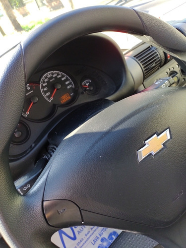 Chevrolet Classic 2015