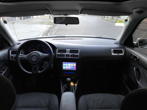 Volkswagen Bora 2.0 Trendline 115cv 2010