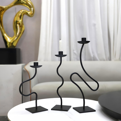 Adornos De Candelabro Geométricos Con Forma De Línea De Hier