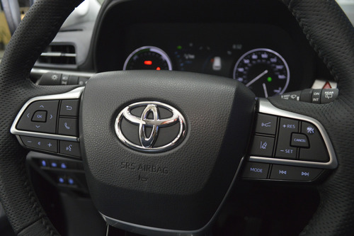 Toyota Sienna Hybrid