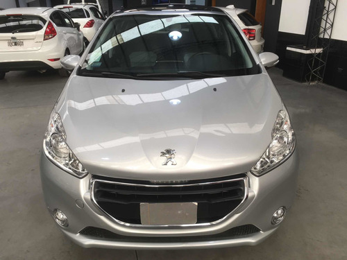 Peugeot 208 1.6 Allure Touchscreen